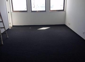 Comercial · 50m² · Sala Comercial 50 m2 1copa, 2 banheiros e 2 vagas de garagem.