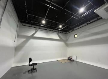 Photo 1 · Pinheiros - Prédio Comercial à venda de 843m² com 4 pavimentos, 10 vagas.