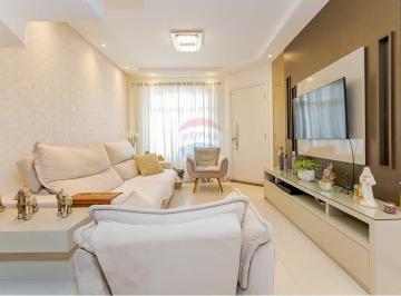 Casa · 180m² · 4 Quartos · 2 Vagas · Sobrado/Tríplex a venda no Uberaba.