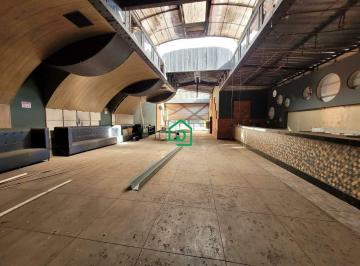 Comercial · 400m² · 3 Quartos · Apartamento