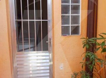 Casa · 90m² · 3 Quartos · 1 Vaga · 3 Casas no mesmo terreno á Venda no Bairro Jardim Brasil