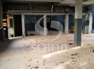 Comercial · 1400m² · Prédio comercial com terreno de 1200m2, em excelente localização no Cambuci
