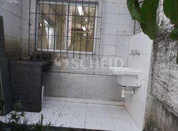 Comercial · 805m² · Galpão com 1000m2 com renda em ótima localização no Cambuci