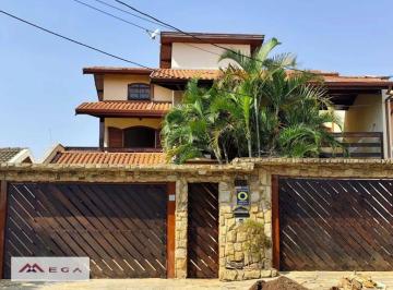4128d71ff044a33da2c8f91ead80013435e73b19 · Casa com 4 quartos à venda