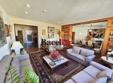 Apartamento · 250m² · 4 Quartos · 1 Vaga · Apartamento :  / Residencial / Copacabana