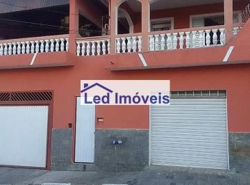 Casa · 210m² · 3 Quartos · 6 Vagas · Sobrado com 3 quartos, Jardim D'Abril, Osasco - R$ 840 mil, Cod: 2512