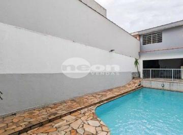Casa · 200m² · 3 Quartos · 7 Vagas · SOBRADO COM 327 M² COM PISCINA E 7 VAGAS - TABOÃO - S.B.CAMPO/SP