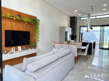 0b7c670b6e24352f3ac2a4d9f7b1a2d48ce3b589 · Casa à venda no Condomínio Terras de São Francisco, em Sorocaba/SP