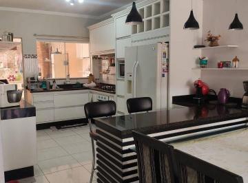 dd0646210022488de6ca4b9626a67263f8824929 · Casa com 04 dormitórios a venda no Condomínio Jardim Residencial Villa Amato em Sorocaba/SP