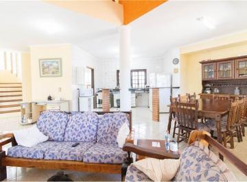Casa de 3 quartos, Campo Limpo Paulista · Casa 400m² em loteamento fechado