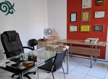 Casa · 240m² · 4 Quartos · 2 Vagas · Casa Tatuapé com 240m² abaixo da avaliação!! Raridade! 4 quartos, 2 vagas