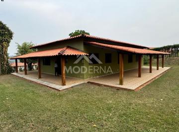 202501160116561600.jpg · Chácara para Venda em Bofete, Loteamento São Marcos, 4 dormitórios, 1 banheiro, 1 vaga