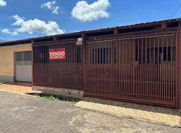 Casa de 3 quartos, Ceilândia · CASA 3 QUARTOS SENDO 2 SUÍTES NO P.NORTE