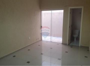 Comercial · 25m² · 1 Vaga · Loja comercial de 23m², ideal para você que sonha em abrir ou expandir seu próprio negócio no ramo g