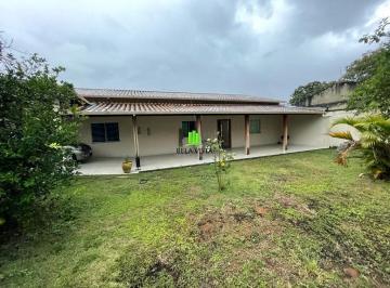 6815_i528jHhF08VS0a46_68156442995ad3f97_zFmZDI2MTVmM2E1_o_wm.jpg · Casa em Recanto Do Poeta I com 253.00 m² , 4 quarto(s) , 4 vaga(s).