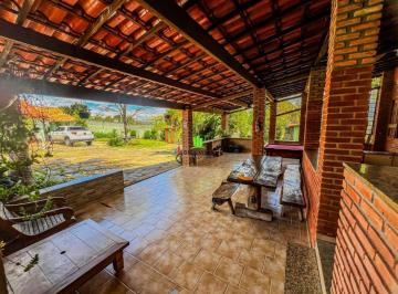 7849_i235LXoT2k8d49_784967ec20ce4dc29_WViOWNhMThlMGVi_o_wm.jpg · Exclusividade e Conforto