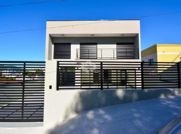 689058_ioioKw32LX_68905867eea4e94049d.jpg · CASA COM 3 SUÍTES E VISTA PANORÂMICA NA TRINDADE EM FLORIANÓPOLIS