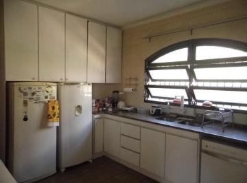 485002_iRH8ngv85_485002668d953d8ee96.jpg · Casa a venda com 4 dormitórios (1 suite) no Centro - Florianópolis.