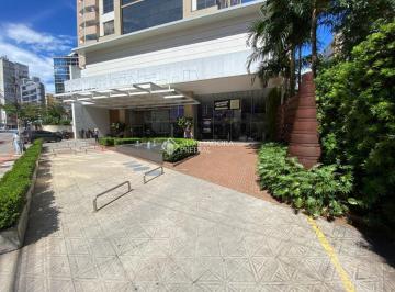 Comercial · 120m² · 3 Vagas · 2 salas comerciais, com 120 m² privativas e 3 vagas, no centro.