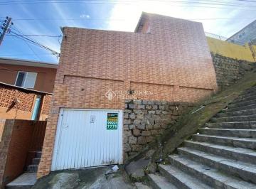 678033_ikvC5Kt833DSVDQf_67803368bef4513d06e.jpg · Casa com 3 residências (1 casa e 2 aptos) para venda, com piscina, no centro