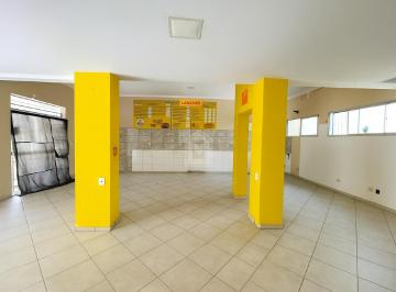 Comercial · 367m² · Lívia Machado Imóveis Aluga – Loja Comercial em Jardim Camburi com Localização Estratégica!