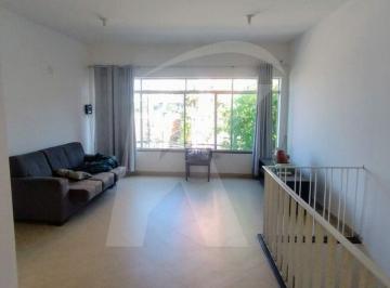 Casa · 303m² · 3 Quartos · 5 Vagas · Casa assobradada, 3 dormitórios sendo 1 suíte e 5 vagas na Vila Maria!