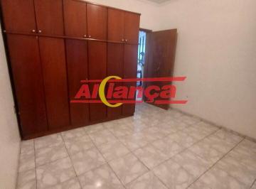 Casa · 250m² · 7 Quartos · 2 Vagas · Casa com 7 quartos, 1 suíte e 5 banheiro - bairro Ipanema - Guarulhos