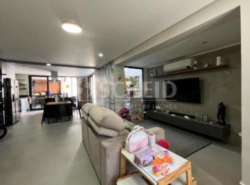 Casa · 141m² · 3 Quartos · 2 Vagas · Casa a venda no Planalto Paulista, 141 metros e 03 dormitórios e 02 vagas