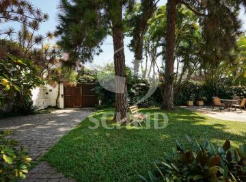 Casa · 145m² · 3 Quartos · 5 Vagas · Casa Térrea à Venda no Bairro Chácara Monte Alegre Oportunidade Única!