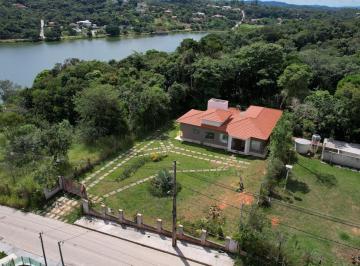 Foto 28 · Sítio à Venda Condomínio Nosso Rancho: 5.000m², Fundo para Lagoa e 3 Suítes!