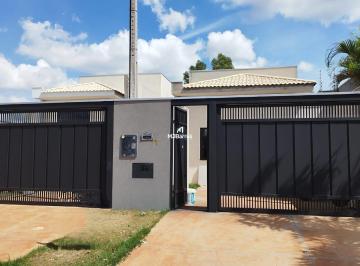 Casa · 82m² · 3 Quartos · 2 Vagas · Casa à venda no Santa Fé em Dourados MS