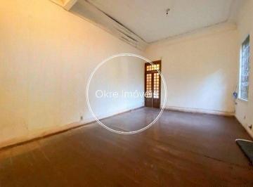 Casa · 301m² · 4 Quartos · 3 Vagas · Oportunidade: casa com 4 quartos à venda em Laranjeiras!