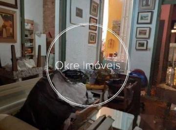 Casa · 136m² · 5 Quartos · Oportunidade: casa com 5 quartos em Laranjeiras!