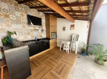 hdax85w2nznjzge5ytaznzbm_md · Casa Linear no Bairro de Fátima
