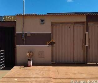 Casa · 81m² · 2 Quartos · 1 Vaga · Casa para venda em Setor Aeroporto (barrolândia) de 81.00m² com 2 Quartos e 1 Garagem