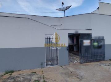 Casa · 293m² · 1 Quarto · Kitnets no Poncho Verde