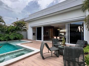Casa · 241m² · 3 Quartos · 3 Vagas · Casa térrea Florais dos Lagos