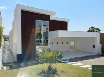Casa · 253m² · 4 Quartos · Casa térrea Florais Cuiabá