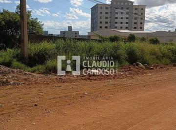 Foto 01 · Oportunidade, terreno à venda na Rua Paulo Filadelfo - Candeias.