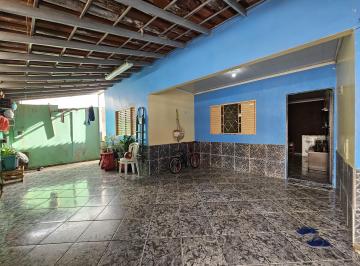 Casa de 3 quartos, Planaltina · Casa no Jardim Roriz na Quadra 2 /Escriturada e Registrada/ Aceita Financiamento