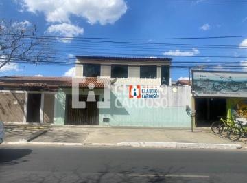 Foto 01 · Casa à Venda, numa área de expansão comercial, com potencial incrível para empreendedores e investid