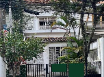 Casa de 4 quartos, São Paulo · Casa para reforma no coração do Jd. Europa, 162m2 de área construida