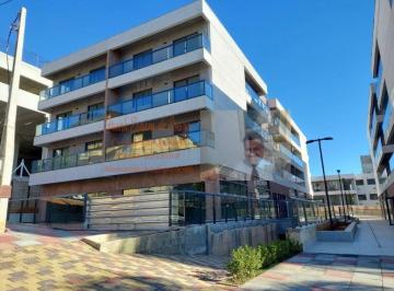 Comercial · 36m² · 1 Vaga · Agradável salão comercial para LOCAÇÃO em Vinhedo, esperando o seu negócio