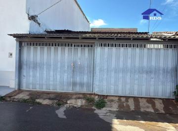 Casa de 2 quartos, Santa Maria · RDS vende casa na laje Santa Maria Sul, possui escritura