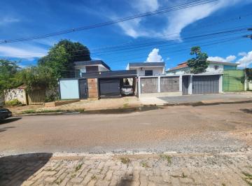Casa de 3 quartos, Águas Claras · ALUGO CASA FORA DE CONDOMÍNIO PRÓXIMA AO PARK WAY! CASA MODERNA!!