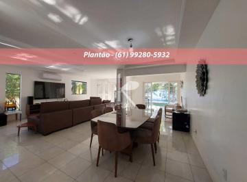 Casa , Brasília · SHIN Qi 02 Excelente casa com piscina aquecida