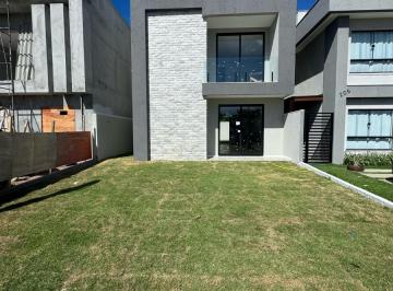 IMG20250403WA0010.jpg · Casa para Venda em Camaçari/BA - 4 Dorm. 135 m2 Área Útil