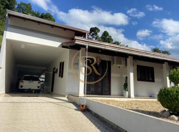 Casa à venda em Brusque · Casa à venda em Brusque