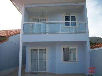 Casa · 240m² · 3 Quartos · 2 Vagas · Maravilhosa Casa de 2 Andares em Itaipuaçu - Barroco, Maricá RJ - por R$ 680.000