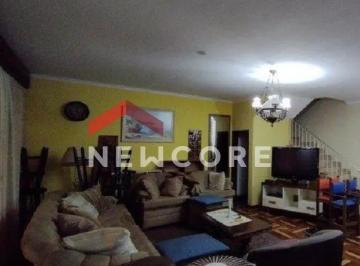 Casa · 326m² · 4 Quartos · 3 Vagas · Sobrado em  Rua Votorantim - Barcelona - São Caetano do Sul/SP